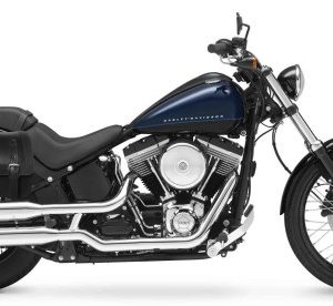 904-SADDLELINE Harley-Davidson Softail Blackline Saddlebags With Quick Disconnect Mounting.