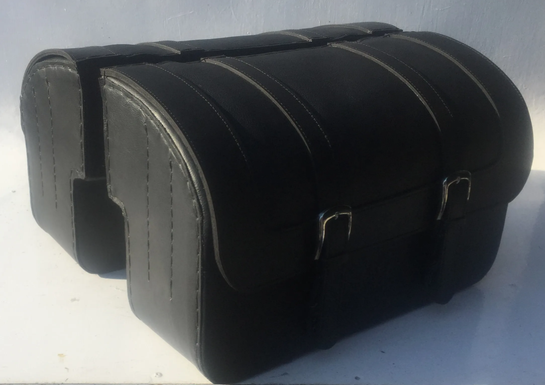 420F2-Saddleline Harley-Davidson Softail Deluxe FLD & FLDE Saddlebags ( 2018-2019-2020 -2021)With Quick Mounting. - Image 4