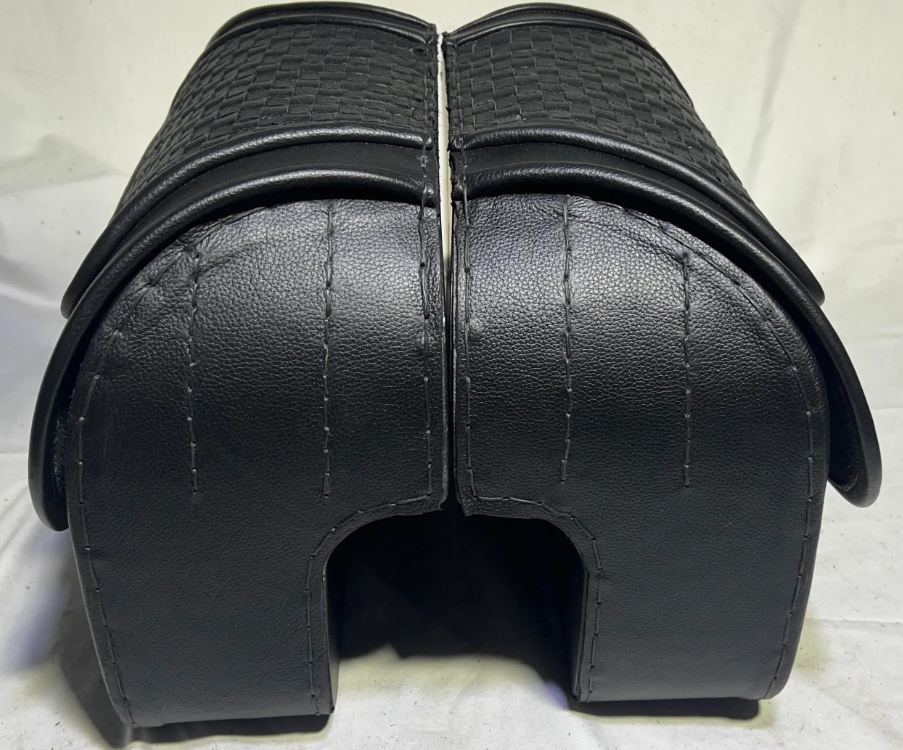 423F- Saddleline Harley-Davidson Softail Deluxe FLSTN Saddlebags With Quick Detaching Mounting. - Image 4