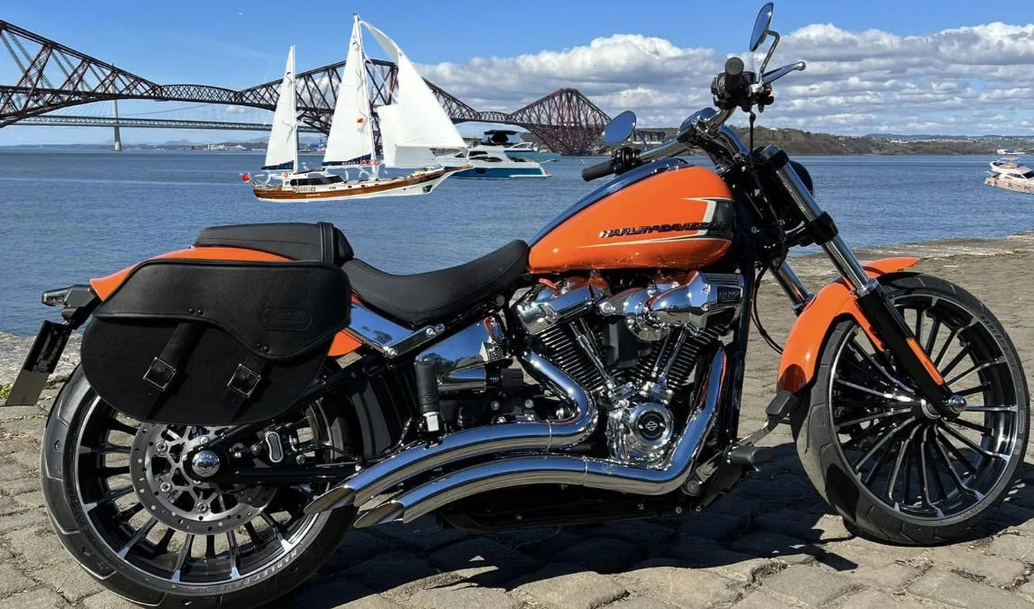 435F2B- Saddleline Harley-Davidson Softail Breakout Saddlebags FXSB / FXSBSE With Quick Detach Mounting brackets.