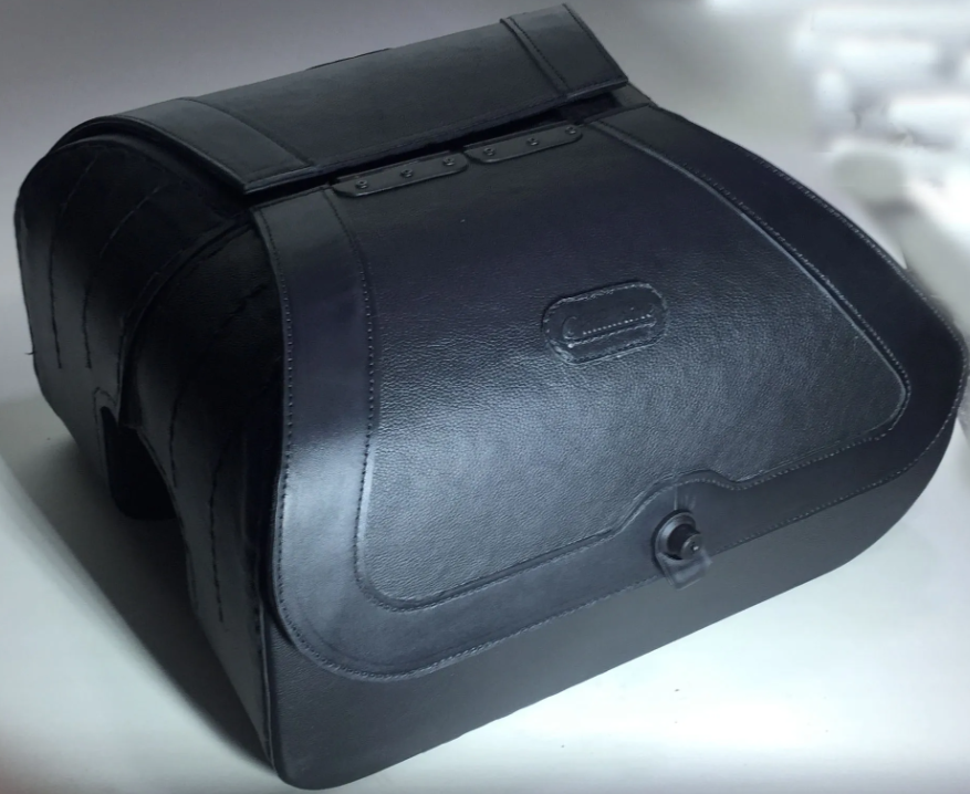 426L- Saddleline Harley-Davidson Softail Deluxe FLSTN Saddlebags With Quick Mounting And Lockable - Image 3