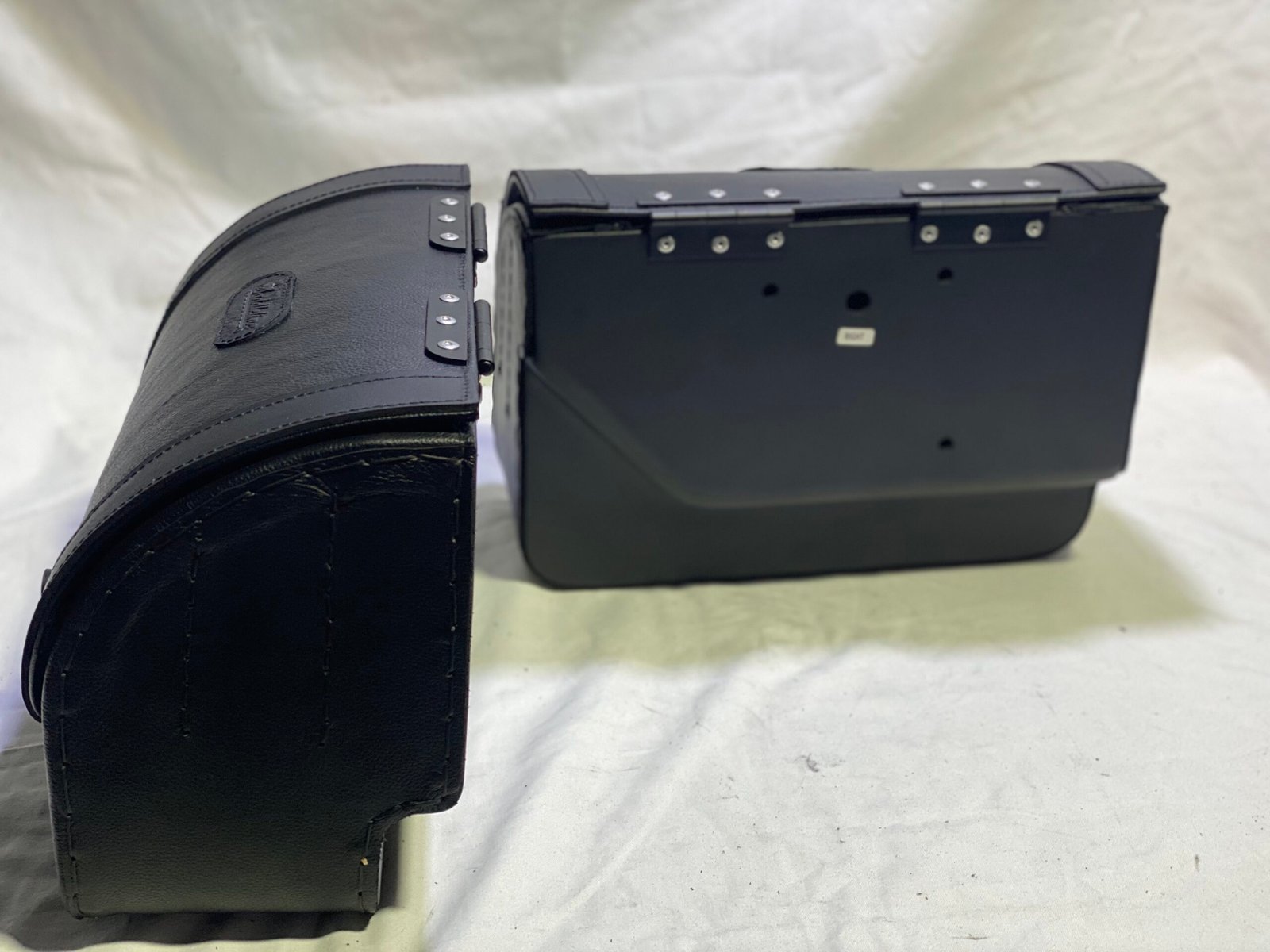 906SQL- Saddleline Harley-Davidson Softail Crossbones FLSTSB Saddlebags with Quick Mounting Hardware. (Lockable) - Image 8