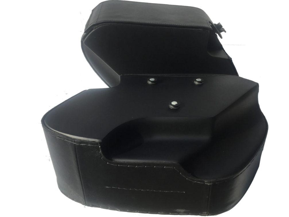1015F- Saddleine Harley-Davidson Dyna Saddlebags Super glide FXDC Custom and FXD With Quick Detaching Mounts - Image 5