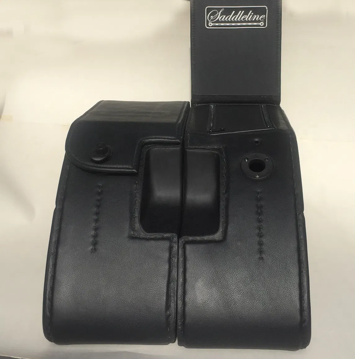 102- Saddleline Harley-Davidson Softail Fat boy FLSTF LOCKABLE Saddlebags (Large size) With Quick Disconnect Mounting. - Image 5