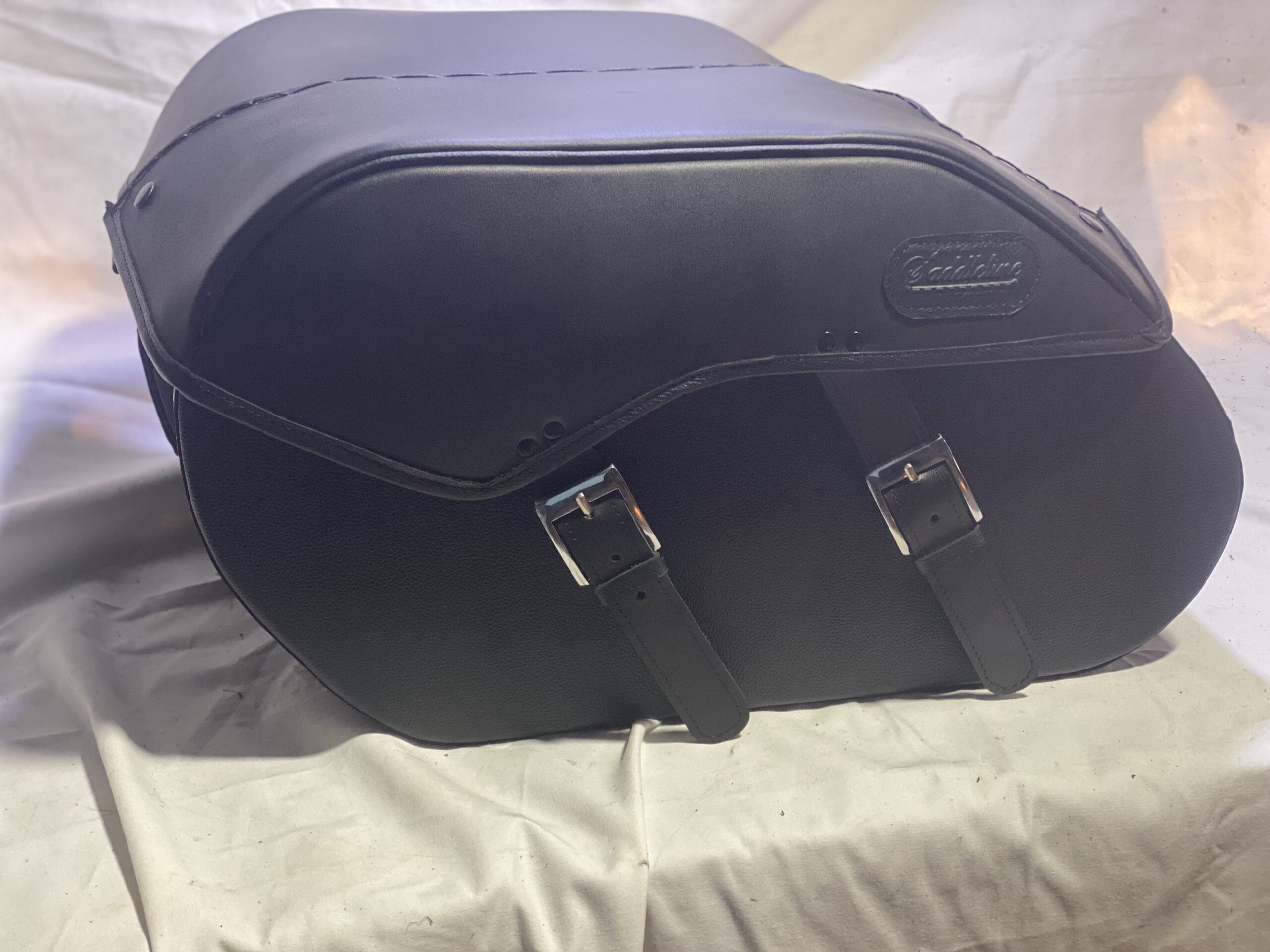 102L-Saddleline Harley-Davidson Softail Standard FXST and FXSTI Saddlebags with Quick Disconnect Mounts. 2000 T0 2008
