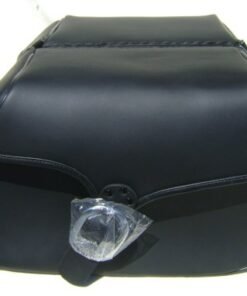 YM100- Saddleline Yamaha 650 Classic Leather Saddlebags with Quick Detaching Mounting. - Image 4