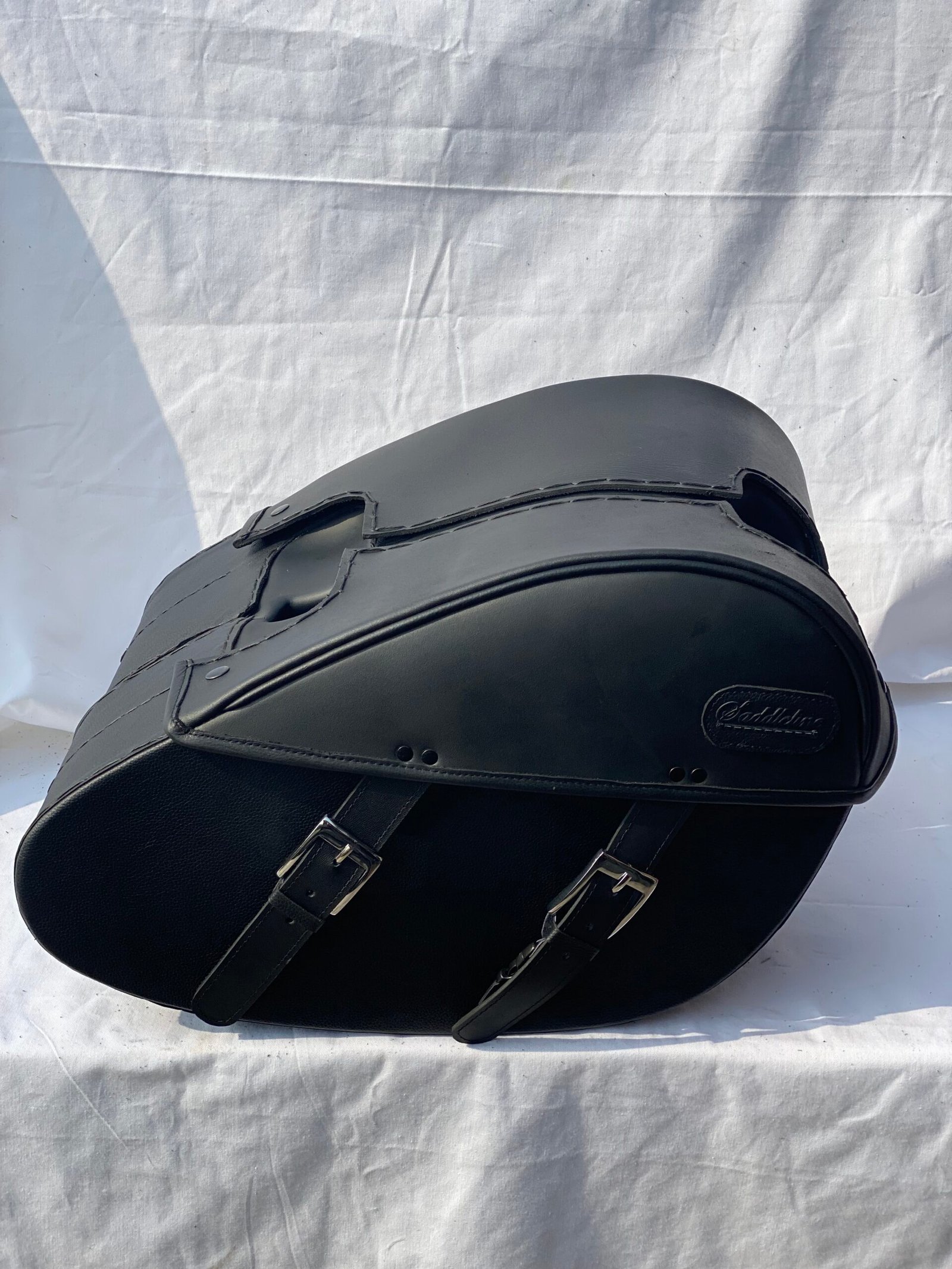 SP200TDF- Saddleline Harley Davidson Sportster XL883C XL883R XL883L Saddlebags (Teardrop ) For with Quick Disconnect Mounting. - Image 9