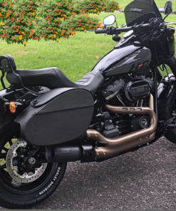403F7- Saddleline Harley-Davidson Softail Fatbob FXFB / FXFBS Locking Saddlebags with Quick Mounts.