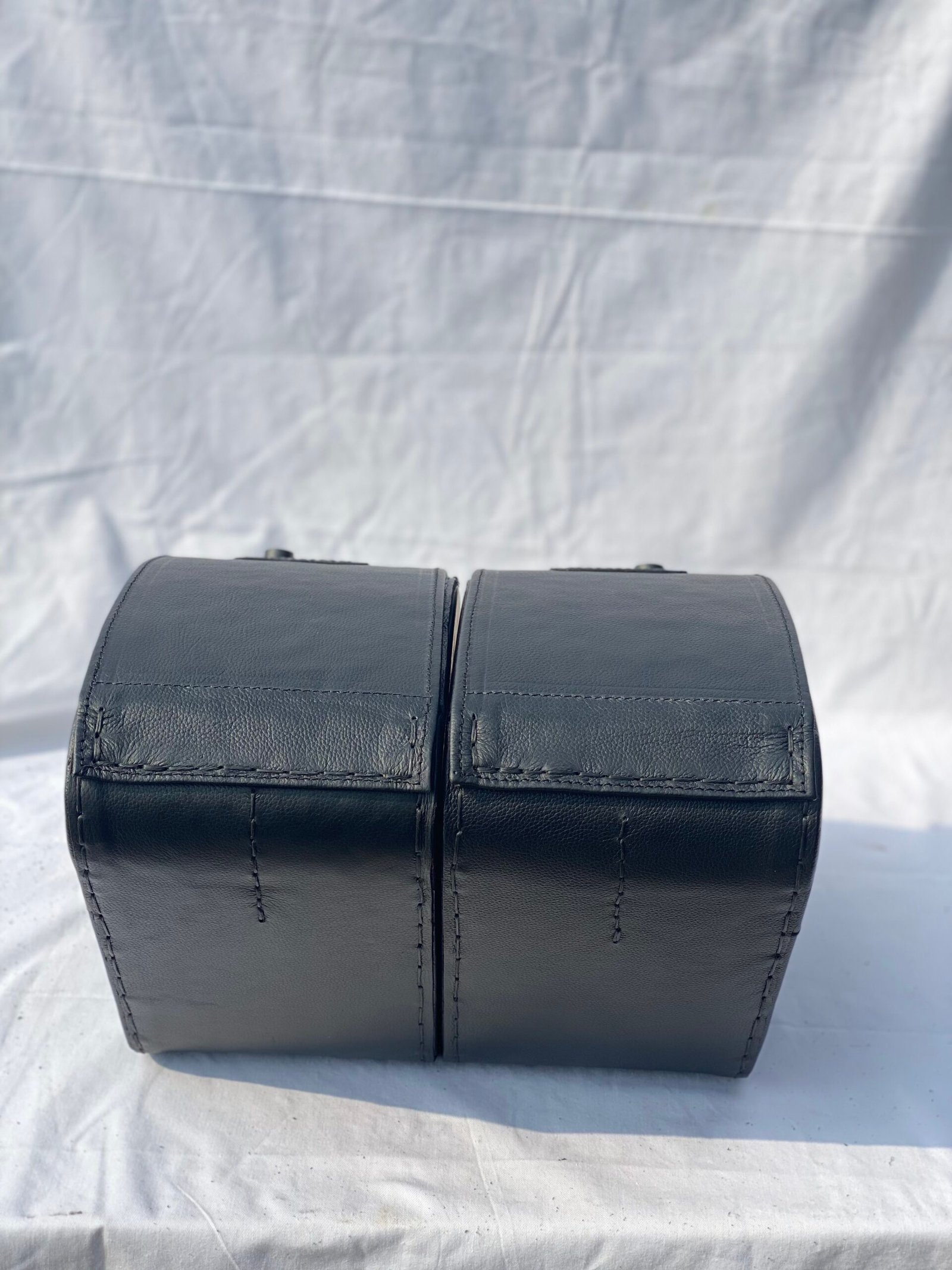 413F2B-Saddleline Harley_Davidson Softail Slim FLSL Saddlebags Locking With Quick Detach Mounts. (Years 2018 Onwards) - Image 3