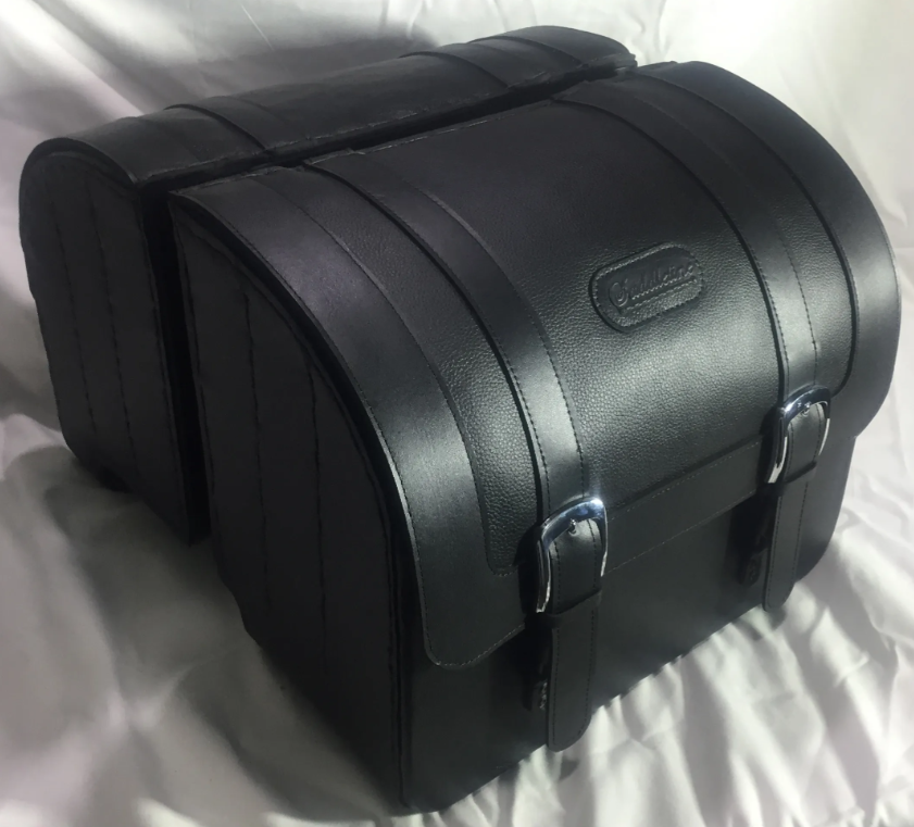 706F- Triumph SpeedMaster Hardbody leather Saddlebags with Quick Release & Lodge Mounting - Image 2