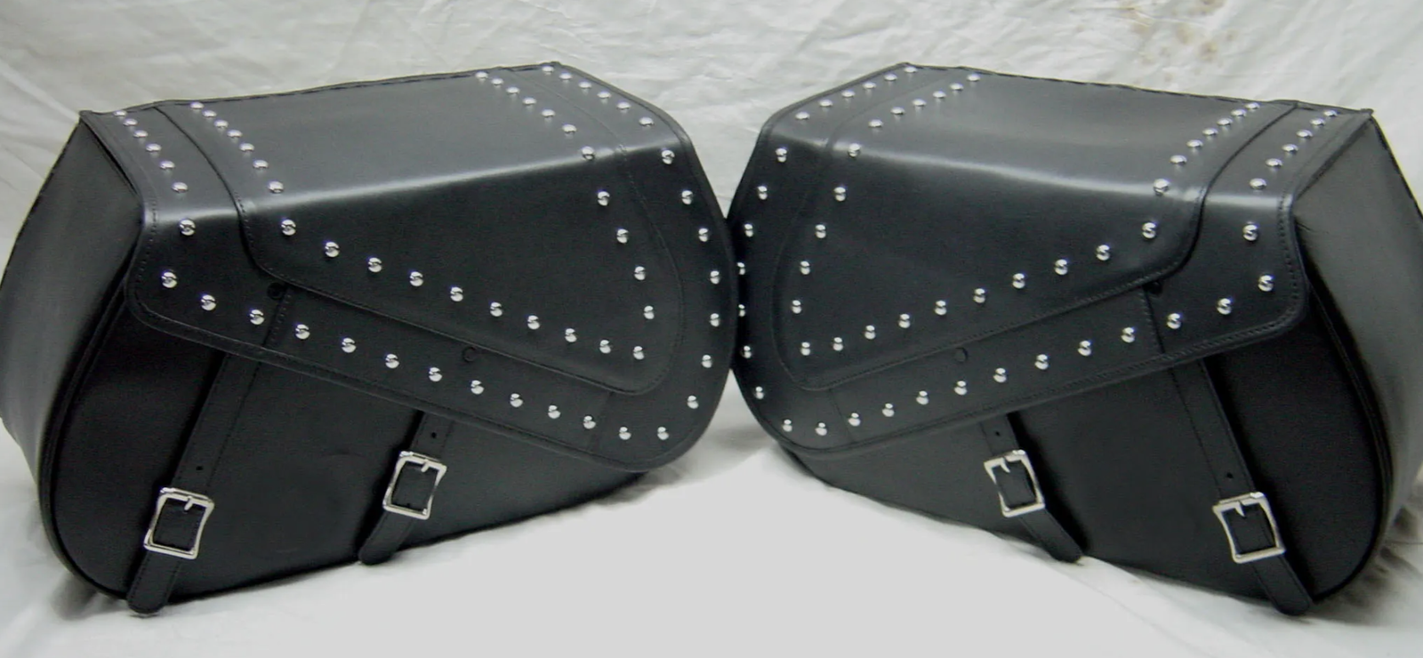506ST- Saddleline Indian Chief Classic Saddlebags in Leather & Hard Body With Quick detach mounting Brackets - Image 5