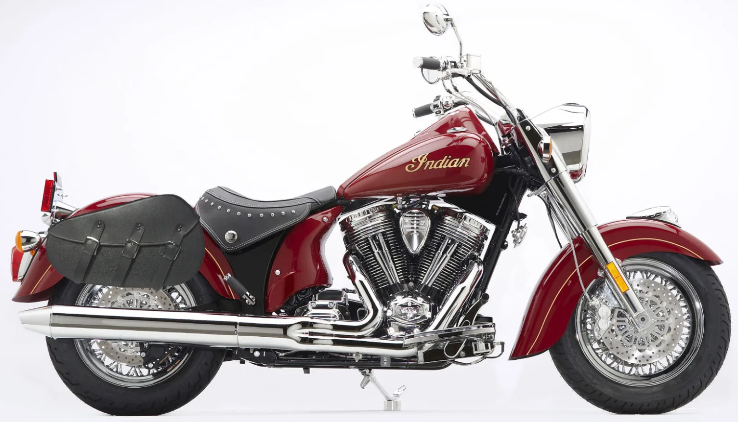 512TD3B- Saddleline Indian Chief Classic Saddlebags in Leather & Hard Body With Quick detach mounting Brackets.