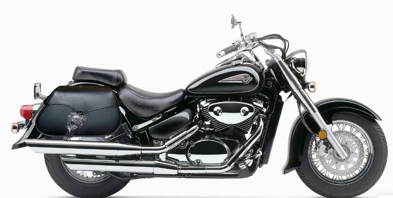 107. VL-100 SUZUKI BOULEVARD VL800 AND VOULSIA
