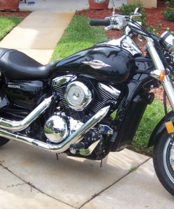 1200F- Saddleline Suzuki  Marauder 800 Saddlebags With Quick Detachable Mounting Brackets.