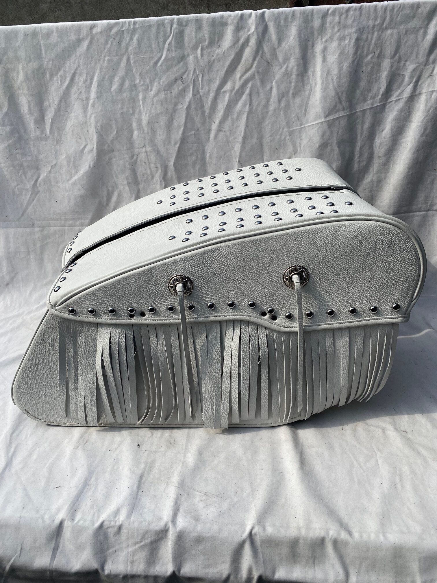 1001FWT- Saddleline Harley Davidson Saddle Bag for Road King, Road King Classic, Road Glide & Street Glide (Custom) - Image 9