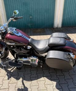 102E- SADDLELINE HARLEY-DAVIDSON Softail Fatboy FLFB & FLFBS Lockable Saddlebags With Quick Detaching Mounts - Image 4